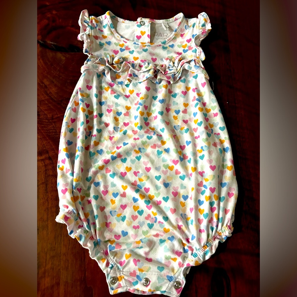 Posh Peanut Hearts bubble romper 6-12 months
